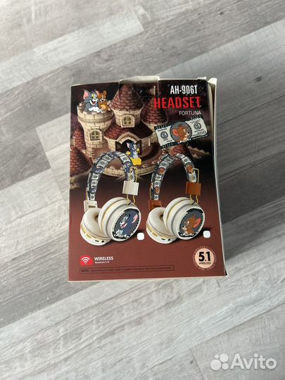 Беспроводные наушники