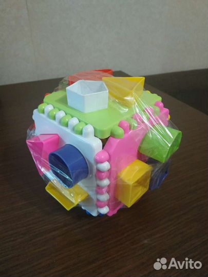 Развивающая игрушка 