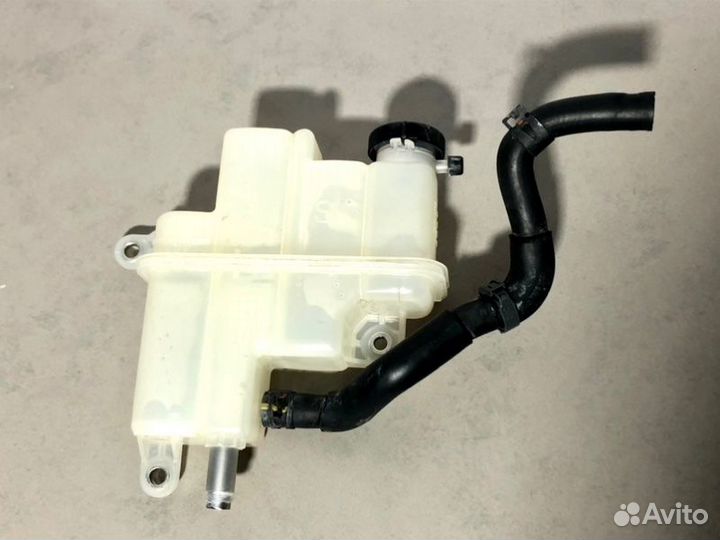 Бачок расширительный Toyota Prado 150 1gdftv 2.8 D