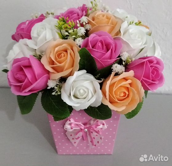 Розы из мыла в коробке