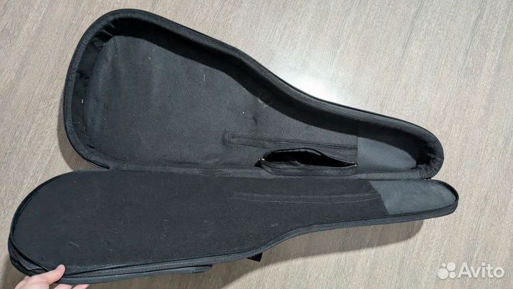Чехол кейс для гитары утеплённый. Торг