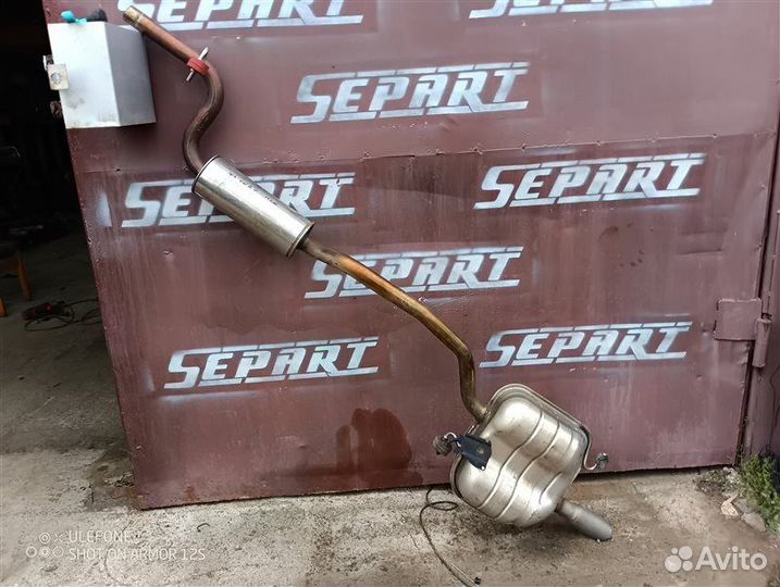 Глушитель Volkswagen Passat B7 1.4 caxa 2011