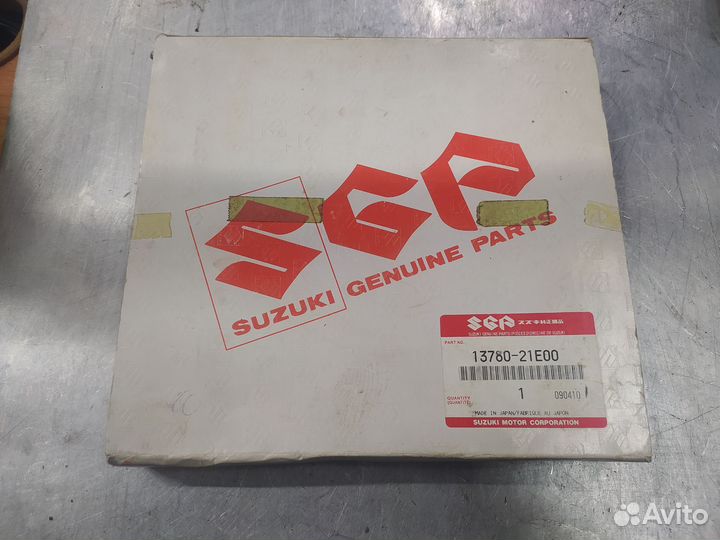 Фильтр воздушный Suzuki RF600 / RF900 оригинал