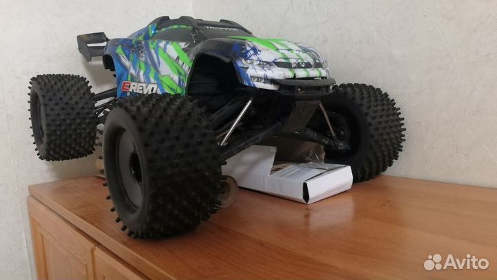 Traxxas E-revo 2.0