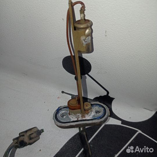 Датчик уровня топлива Yamaha Fzx 750