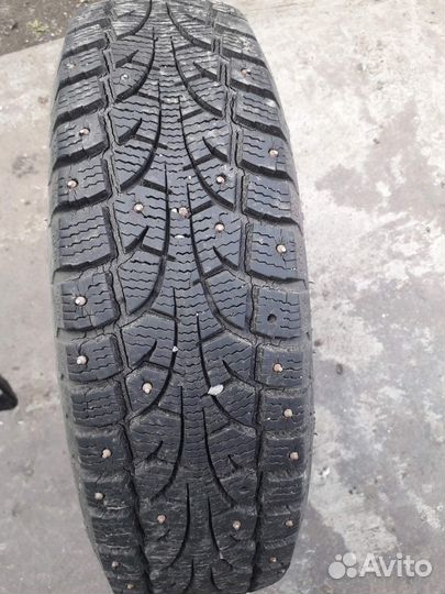 R13 Accelera 651 155/70, PCD 0x98 DIA 10