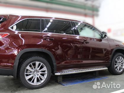 Пороги с листом d-60 Toyota Highlander