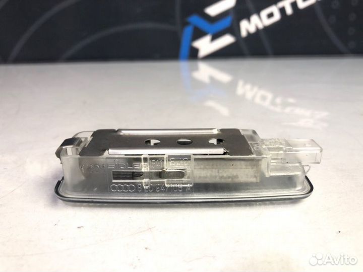 Плафон салона Audi A4 B6 ALT 2001