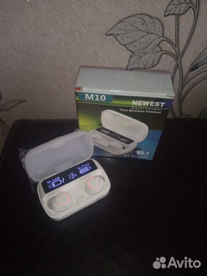 Беспроводные наушники Xiaomi М10 белые + PowerBank