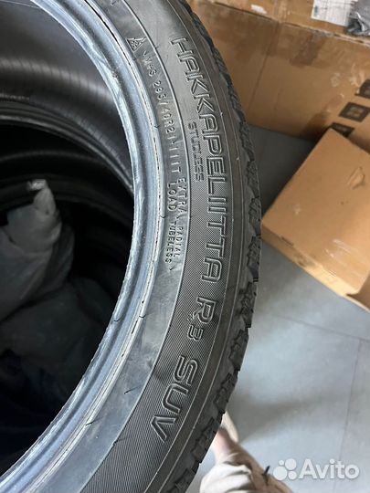 Nokian Tyres Hakkapeliitta R3 SUV 295/40 R21 28G