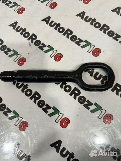 Буксировочный крюк Audi A5 S5 8T CAU 4.2 2008