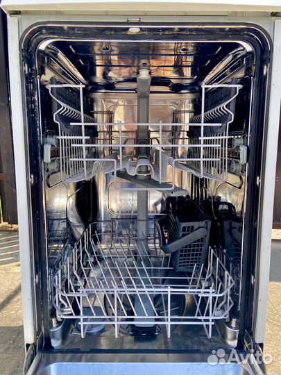 Посудомоечная машина Electrolux 45