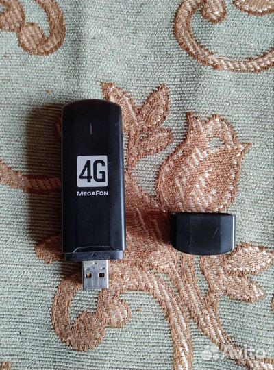 USB модем 4G Мегафон M100-4