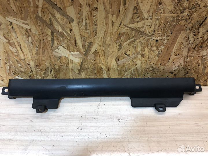 Воздуховод пыльник центральный радиатора Almera G1