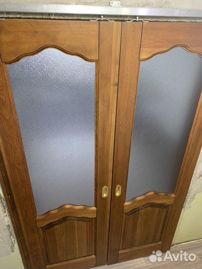 Двери межкомнатные с коробкой деревянные