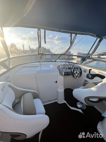 Rinker 232 captiva