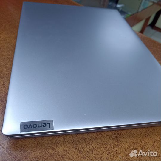 Lenovo IdeaPad slim 1-14AST-05, 81VS