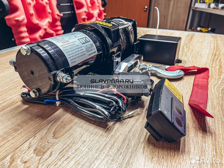 Лебедка электрическая Electric Winch 12V 3500lbs / 1587 кг синтетический трос