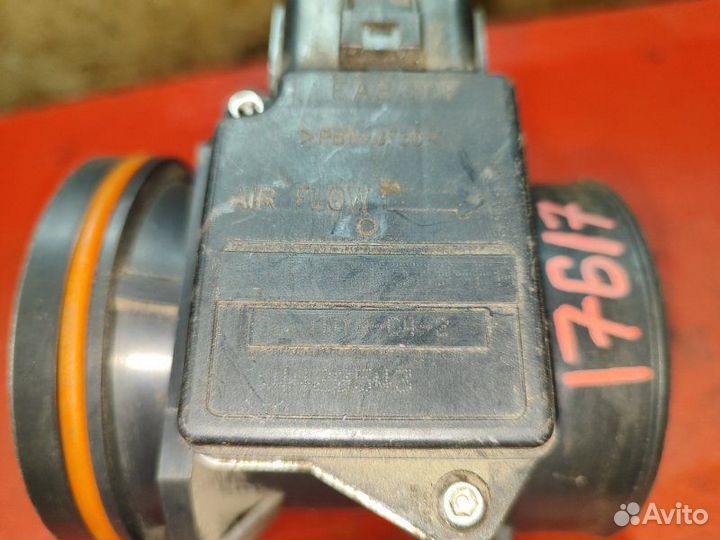 Датчик массового расхода воздуха Ford Focus 1