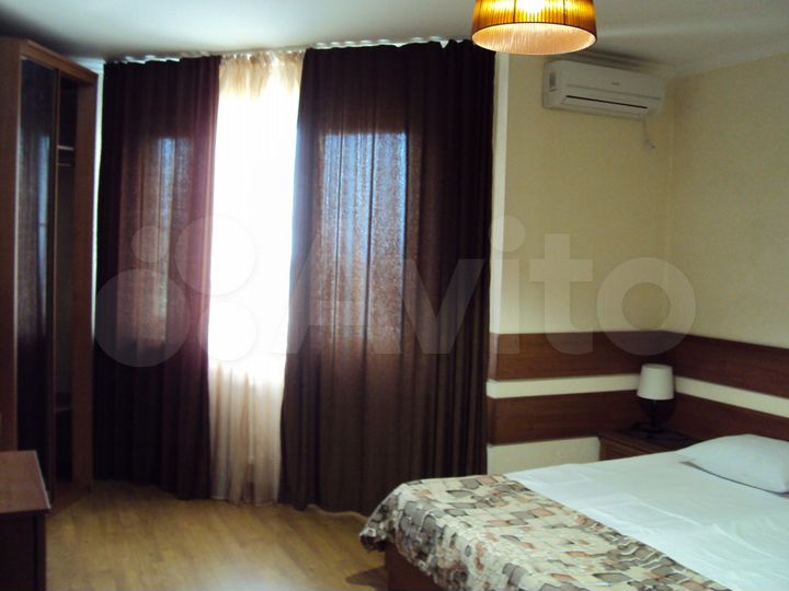 Комната 20 м² в 1-к., 2/4 эт.