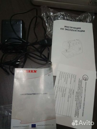 Швейная машина Family