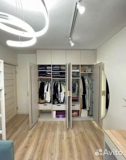 Рабочая зона в стиле Икеа