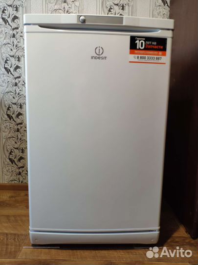 Морозильная камера indesit SFR 100