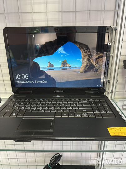 EMachines e525