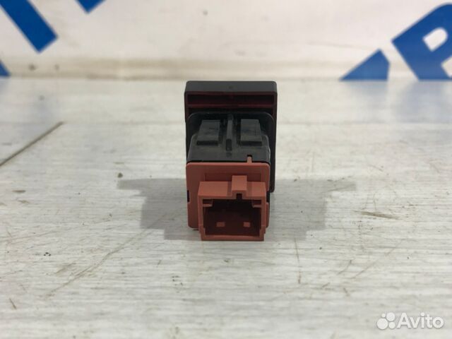 Кнопка аварийки peugeot 3008 1.6 ат