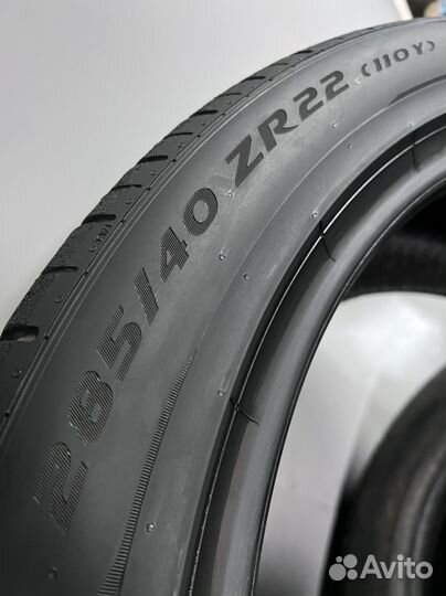 Pirelli P Zero PZ4 285/40 R22 и 325/35 R22