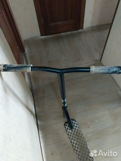 Трюковой самокат custom