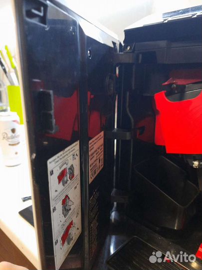 Защелка дверцы кофемашин Simens, bosch (ремонт)