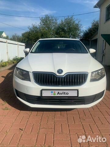 Skoda Octavia 1.6 AT, 2015, 258 000 км