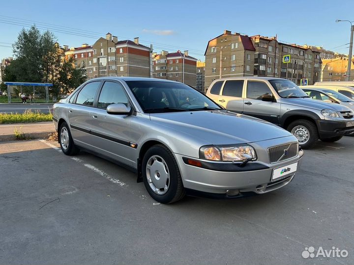 Volvo S80 2.4 МТ, 2001, 200 511 км