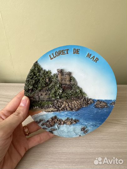 Декоративная настенная тарелка