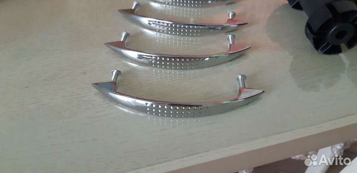 Мебельная фурнитура