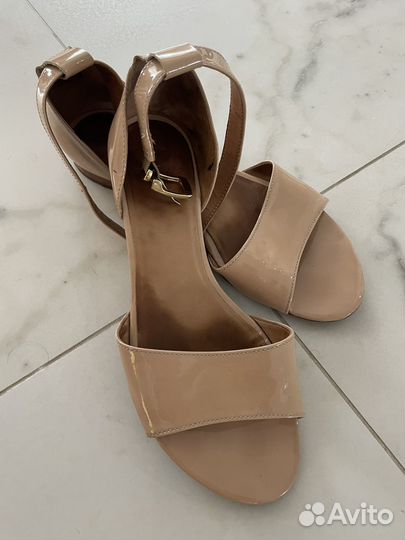 Босоножки Эконика 39