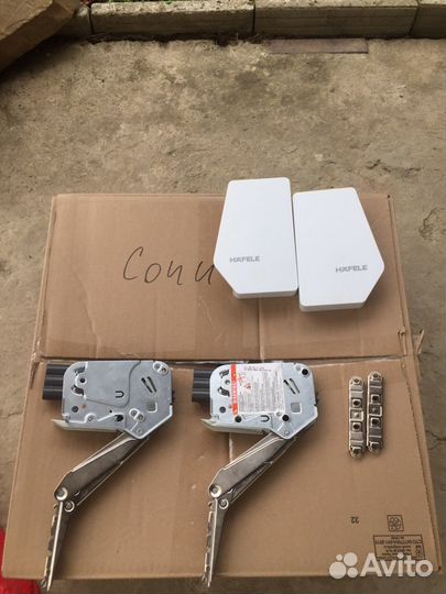 Мебельная фурнитура hafele