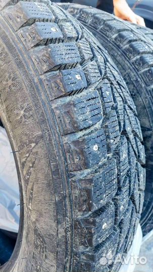 Dunlop Grandtrek Ice 02 225/65 R17 106T