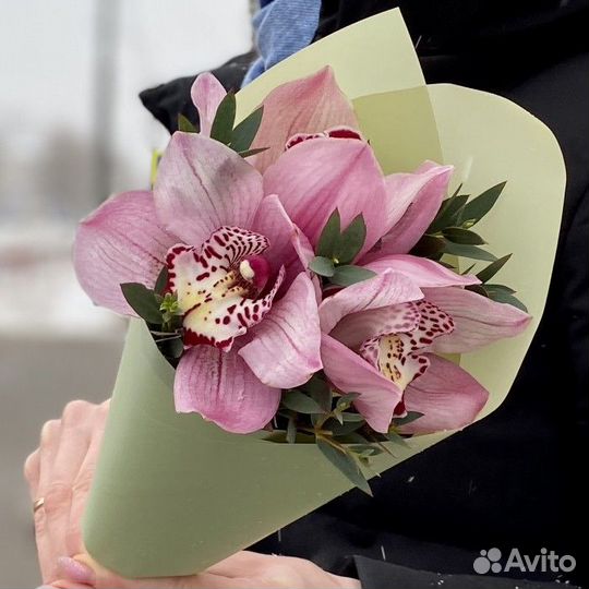 Букет с доставкой нежный №504