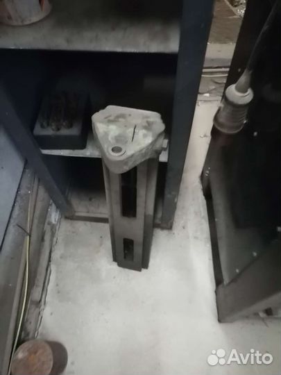 Фрезерный станок по металлу 6в75