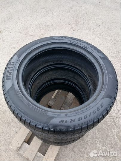 Pirelli Scorpion Winter 235/55 R19 101H