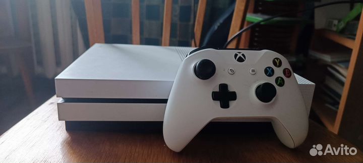 Xbox One s