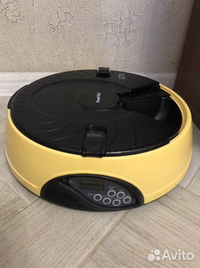 Автоматическая кормушка