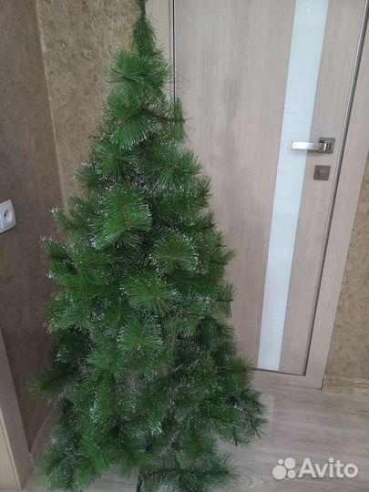 Сосна искусственная