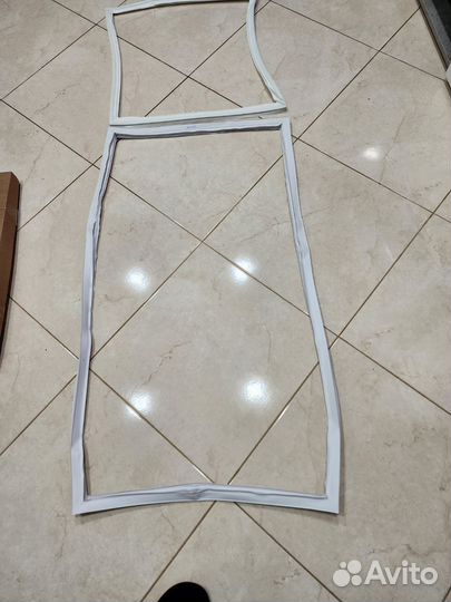 Уплотнитель (резинка) двери холодильника Stinol