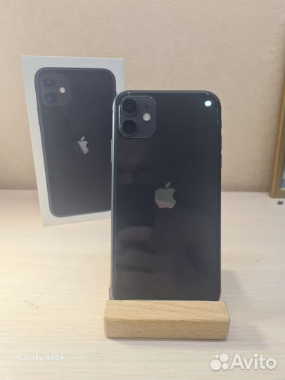 iPhone 11, 64 ГБ