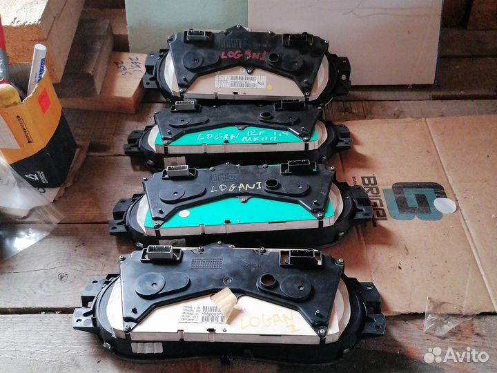 Панель приборов Renault Logan 1
