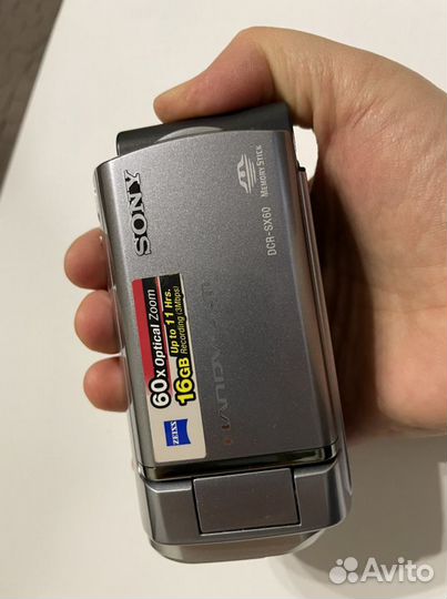 Видеокамера sony dcr-sx60