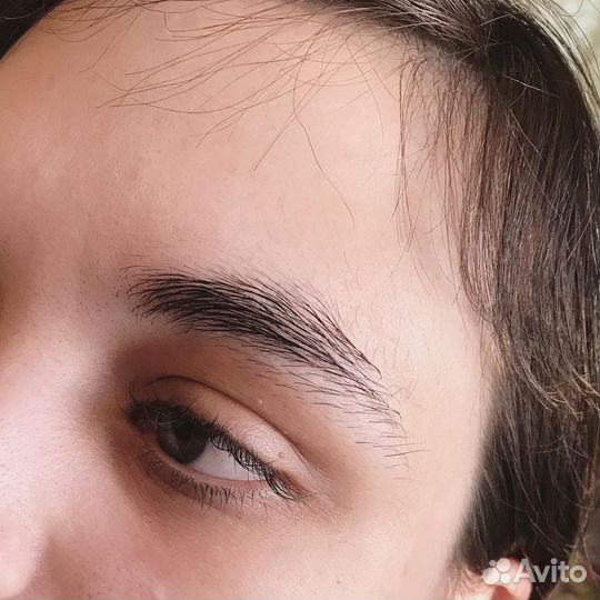 Мастер бровист